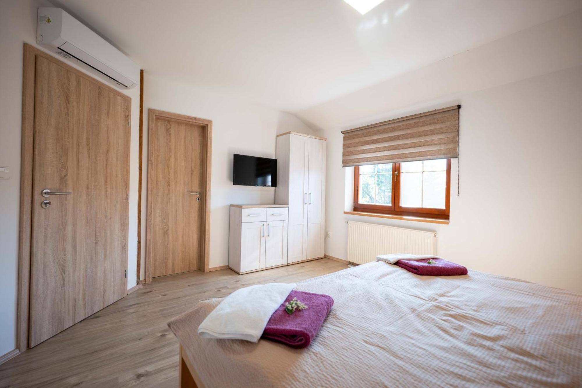 Papi Apartman Valtice Exteriör bild